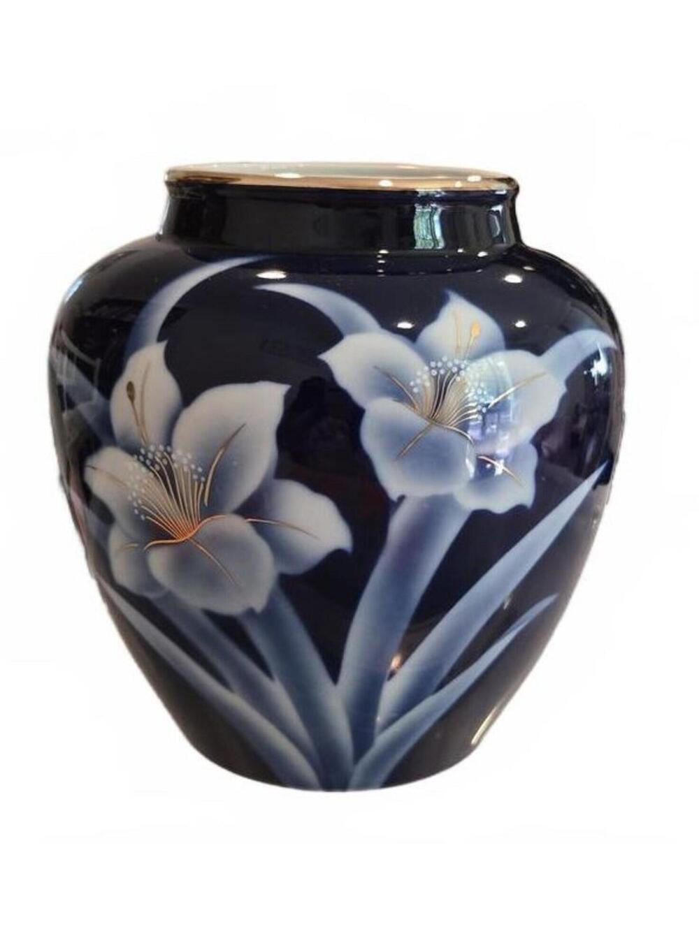 Vintage Rare Japanese Porcelain Blue Flowers Arita Yaki Ware Vase 8" Tall